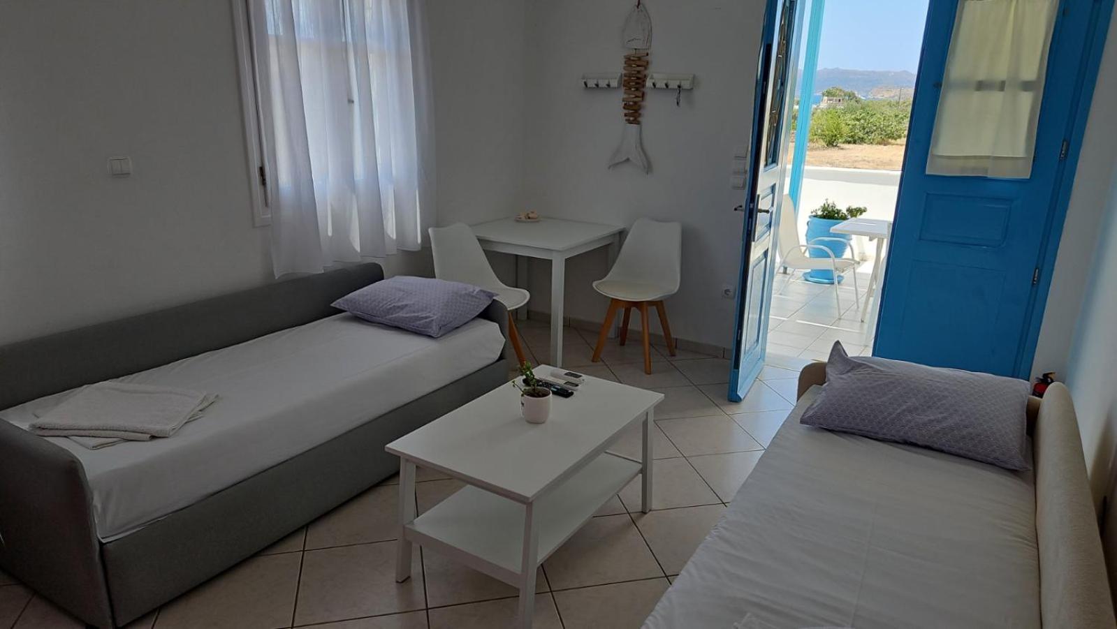 Milithos Apartments 2 Adamantas Room photo